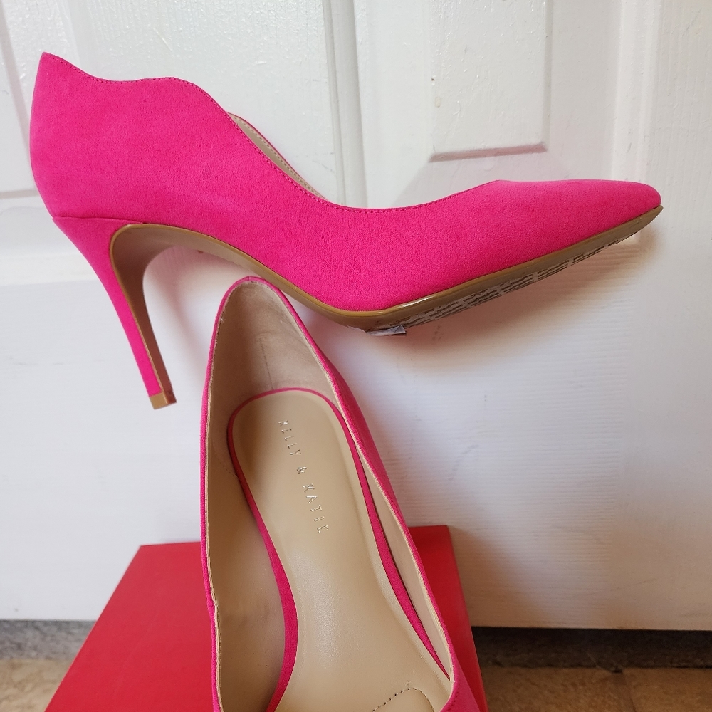 Kelly & Kate pumps